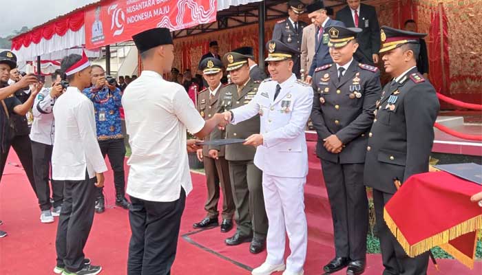 Warga Binaan Lapas Narkotika Sawahlunto terima remisi