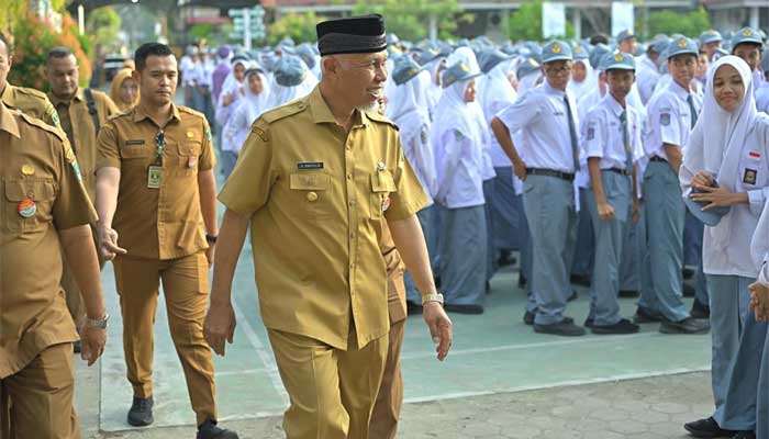 Gubernur Sumbar, Mahyeldi