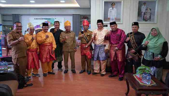 Bupati Asahan Terima Audiensi PD MABMI