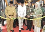 Gubernur Sumbar, Mahyeldi dan Wali Kota Erman Safar resmikan Kantor BSI Cabang Bukittinggi Pindah Lokasi ke Jl Perintis Kemerdekaan