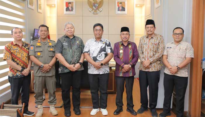 Pjs Bupati Basarin Yunus Tanjung bersama Forkopimda Kabupaten Asahan
