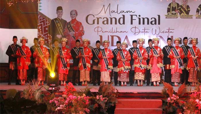 Dzikri dan Nisa Dinobatkan sebagai Duta Wisata Kabupaten Sijunjung 2024