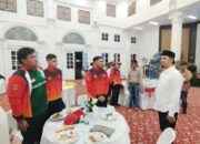 Lepas Atlet Bukittinggi Menuju PON XXI, Wako Erman Siapkan Bonus