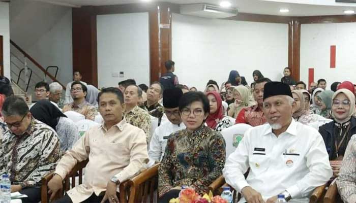Hadiri Dies Natalis ke-68, Begini Apresiasi Wakil Ketua Sementara DPRD Sumbar kepada Unand