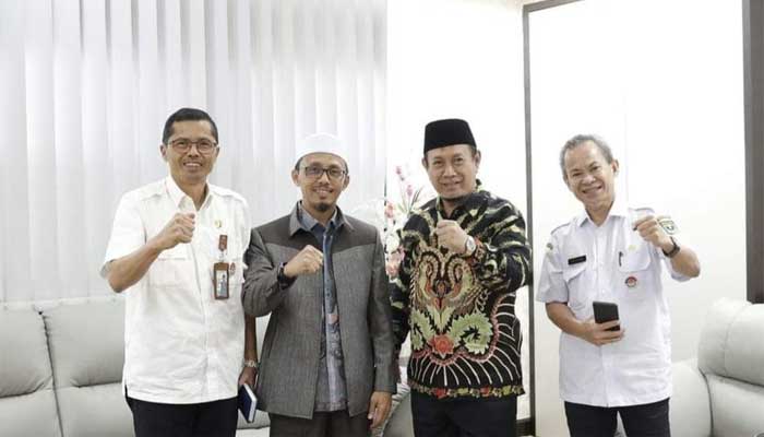 Ketua Sementara DPRD Jakarta Berkunjung ke DPRD Sumbar