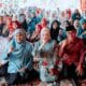Ketua TP-PKK Kabupaten Solok, Ny. Emiko Epyardi Asda, saat menghadiri Penilaian Gerakan PKK Tingkat Kabupaten Solok tahun 2024 di Aula Balai Oli Jawi-Jawi Guguk
