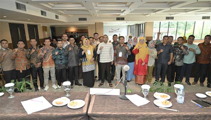 Orientasi Anggota DPRD Kabupaten Pasaman