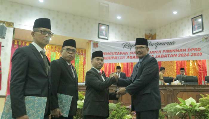 Pelantikan Ketua DPRD Agam Periode 2024-2029