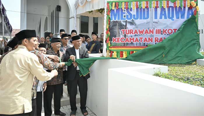 Gubernur Sumbar, Mahyeldi Resmikan Pemakaian Masjid Taqwa Turawan III Koto, Kecamatan Rambatan, Kabupaten Tanah Datar