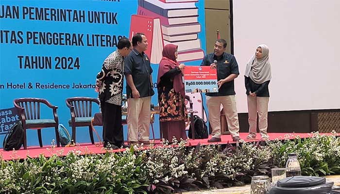 Rumah Baca Anak Nagari Agam Terima Bantuan Pemerintah untuk Komunitas Penggerak Literasi
