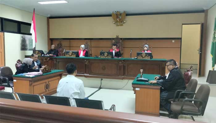 Sidang kasus pembunuhan eks Casis TNI AL, Iwan Sutrisman Telaumbanua, di Kejaksaan Negeri Kota Sawahlunto