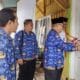 Tasyakuran Berkah Wakaf (Benahi Rumah Kaum Dhuafa) Kemenag Kota Sawahlunto di kediaman Sari di Pasar Baru Durian Kelurahan Durian 1, Kecamatan Barangin