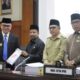 Pjs Walikota, H. Hani Syopiar Rustam Hantarkan Ranperda APBD 2025 ke DPRD Bukittinggi