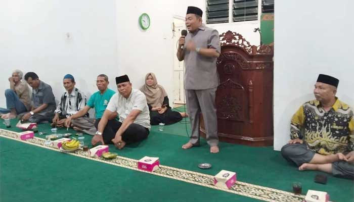 Reses, Anggota DPRD Padang Khalil Chaniago Juga Salurkan Bantuan untuk Konstituen 1 Anggota DPRD Padang, Khalil Chaniago reses ke daerah pemilihannya