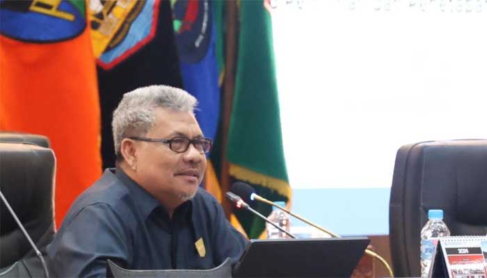 Ketua DPRD Sumbar, Muhidi
