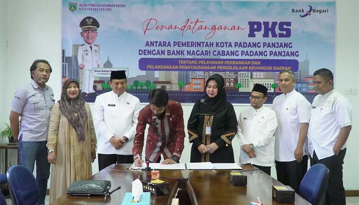 BPKD Padang Panjang bersama Bank Nagari Jalin Kerja Sama Peningkatan Pelayanan dan Pengelolaan Keuangan 1 BPKD Padang Panjang bersama Bank Nagari Jalin Kerja Sama