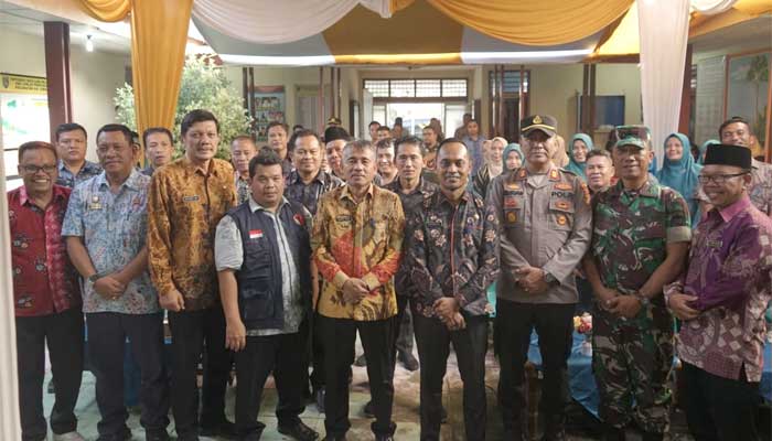 Pjs Bupati Asahan, Basarin Yunus Tanjung, melakukan kunjungan kerja (Kunker) ke beberapa Kecamatan