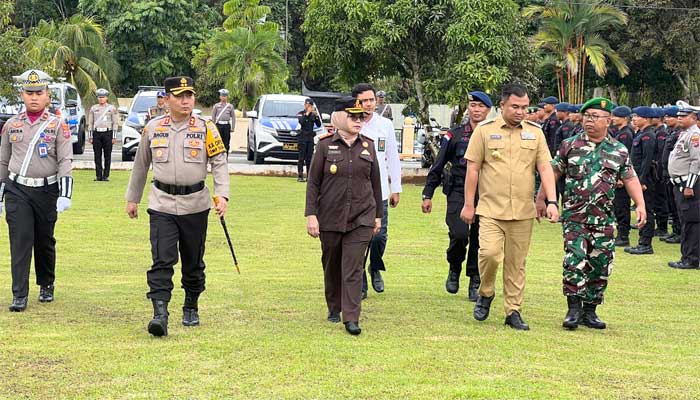 Apel gelar pasukan Operasi Zebra Singgalang 2024 di Mapolres Dharmasraya
