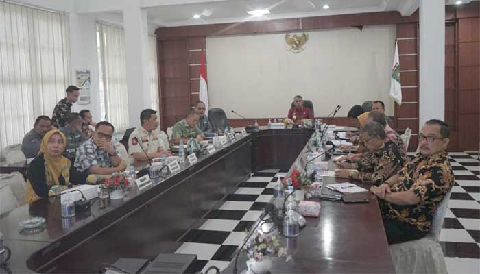 Pjs Bupati Asahan Pimpin Rapat Lanjutan Internal Desk Pilkada 2024