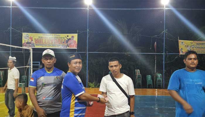 Turnamen Semi Open Cup 2 Bola Voli di Desa Hessa Air Genting, Kecamatan Air batu, Kabupaten Asahan