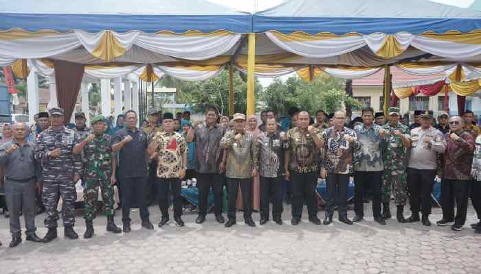 Pjs Bupati Asahan Kumpulkan 4 Camat beserta Jajarannya di Kantor Camat Simpang Empat 1 Pjs Bupati Asahan Kumpulkan 4 Camat beserta Jajarannya di Kantor Camat Simpang Empat