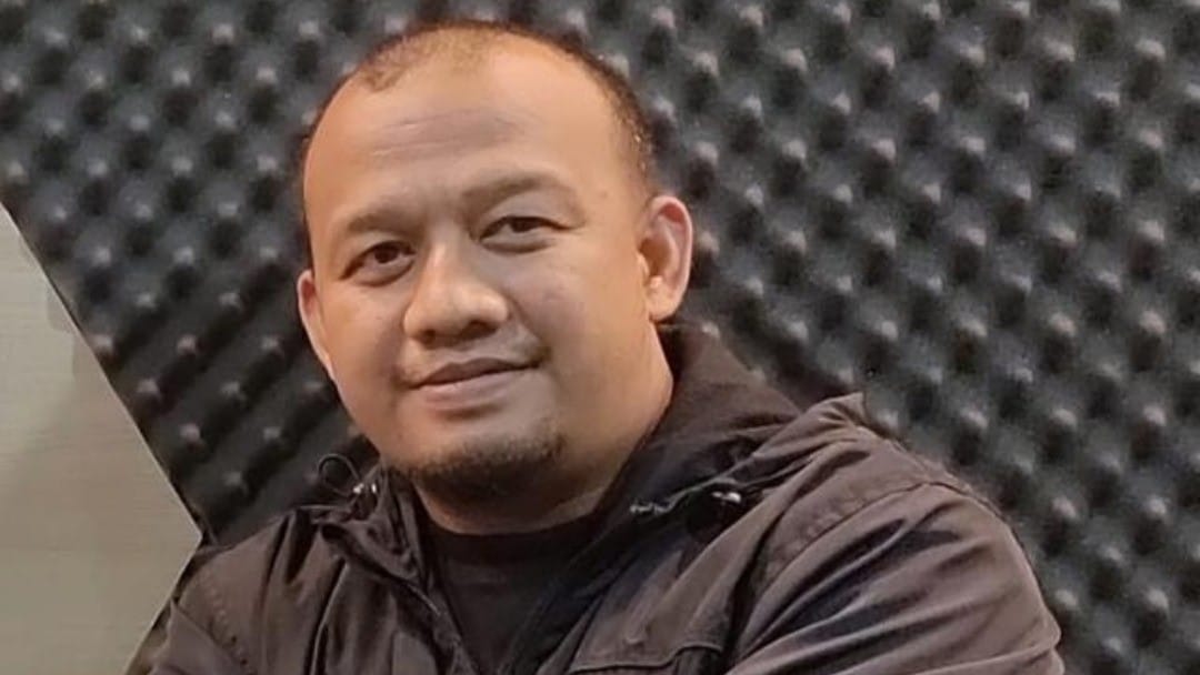 Tomi Hendra