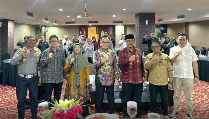 Bawaslu Bukittinggi Sosialisasikan Pengawasan Partisipatif untuk Ciptakan Pilkada Berintegritas 1 Bawaslu Kota Bukittinggi laksanakan sosialisasi pengawasan partisipatif