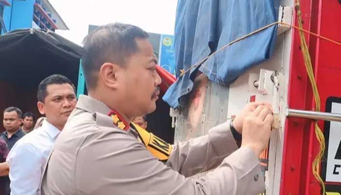 KPU Kabupaten Purwakarta Mulai Distribusikan Logistik Pilkada 2024 ke Kecamatan