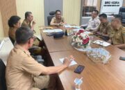 Kepala Biro Kesra Setdaprov Sumbar, Al Amin memimpin rapat terkait pembangunan kantor MUI