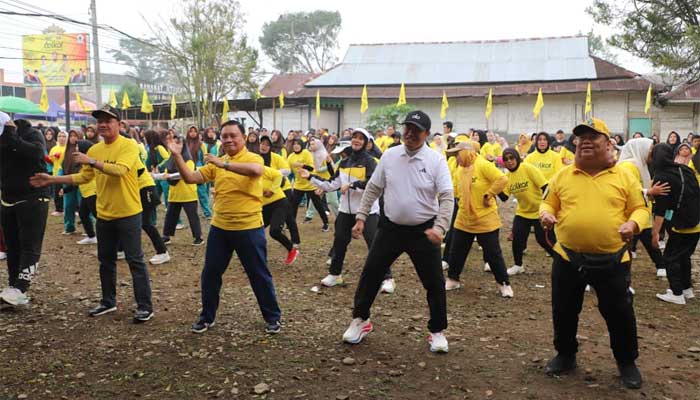 Senam HUT Partai Golkar ke-60 di Lampung Barat