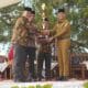 Sekda Medison serahkan hadiah MTQ Nasional Kabupaten Solok ke-40