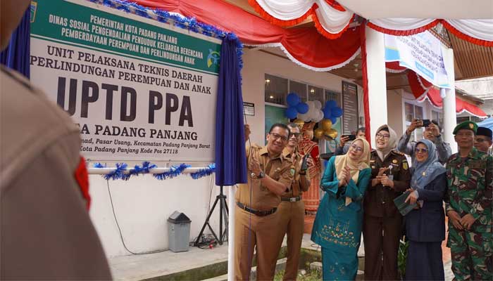 Pj Wako Sonny Resmikan UPTD Perlindungan Perempuan dan Anak Padang Panjang 1 Pj Wako Sonny Budaya Putra resmikan UPTD Perlindungan Perempuan dan Anak Kota Padang Panjang