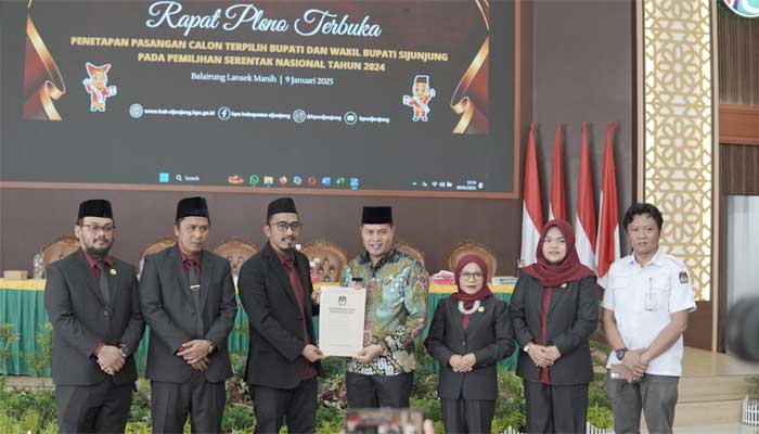 KPU tetapkan pasangan Benny Dwifa Yuswir - Iraddatillah sebagai Bupati dan Wakil Bupati Sijunjung Terpilih