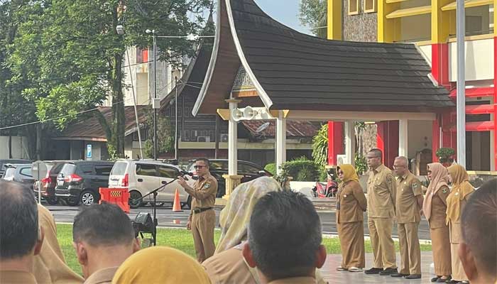 Apel rutin pegawai Sekretariat Daerah Provinsi Sumbar