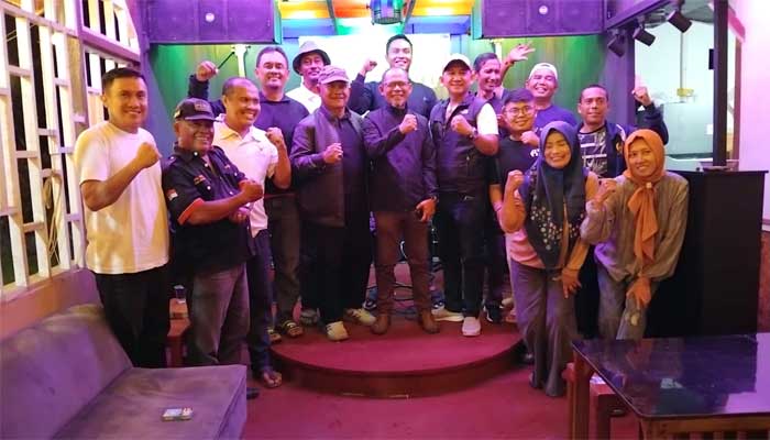 Pengurus KONI Limapuluh Kota Pastikan Bakal Terus Jalankan Program Pembinaan 1 Silaturahmi pengurus KONI di Tampayan Kave, kawasan Pakan Selasa, Payakumbuh Timur, Kota Payakumbuh