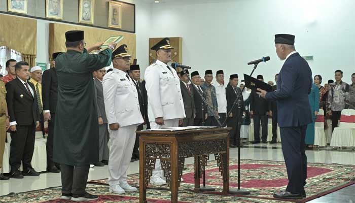 Gubernur Mahyeldi Lantik Bupati-Wabup Pasaman Barat Terpilih