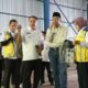 Pj Walikota Malang, Iwan Kurniawan (tiga dari kiri) saat mendampingi Menteri PU di TPA Supit Urang