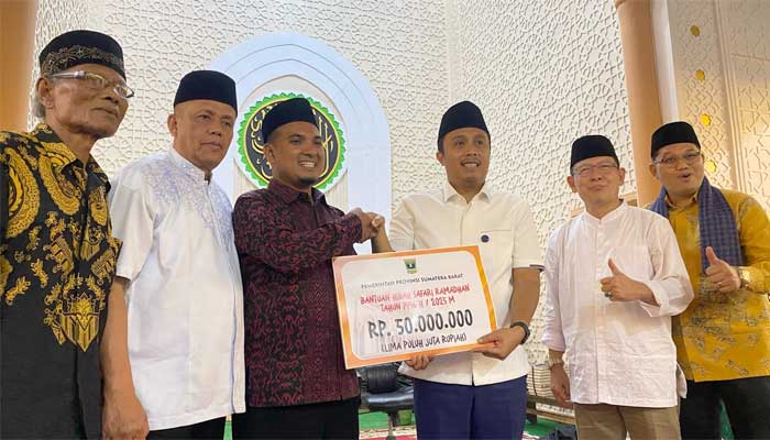 Wakil Gubernur Sumbar Bantu Pembangunan Masjid Muhsinin Tigo Koto Diate
