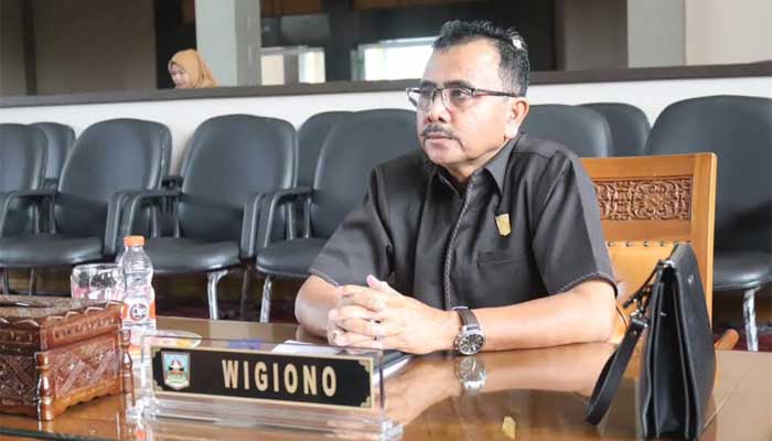 Anggota DPRD Dharmasraya Imbau Masyarakat Nagari Tabek dan Panyubarangan Waspada Banjir Susulan
