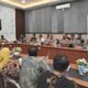 Anggota Dewan Perwakilan Daerah (DPD) RI, Irman Gusman reses di Kabupaten Solok