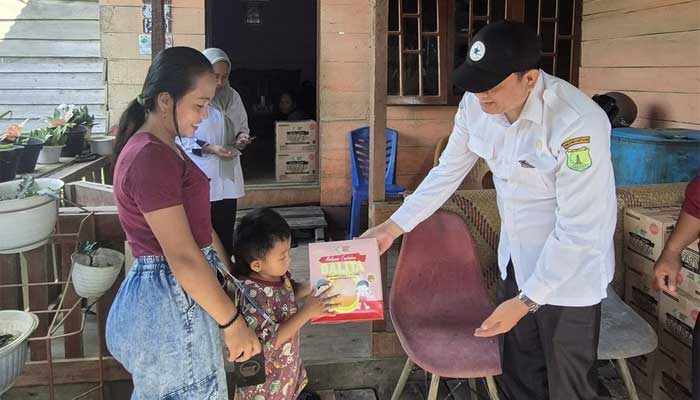 Petugas Dinkes Muba berikan layanan kesehatan
