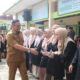 Wako Ramlan Nurmatias berkunjung ke SMPN 1 Bukittinggi