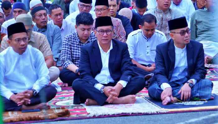 Pemko Bukittinggi Gelar Salat Idul Fitri 1446 H di Lapangan Wirabraja
