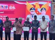 Terima 15,72 Miliar, Bupati BS Hadiri Langsung Acara Penyerahan DBH Pajak TA 2025