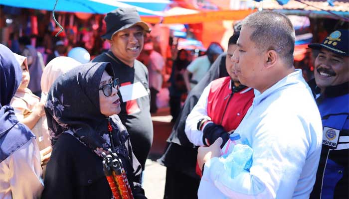 Wako Padang Panjang Blusukan ke Pasar