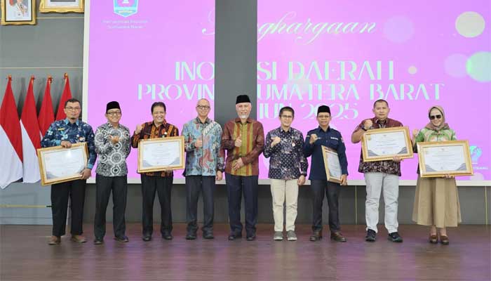 Gubernur Mahyeldi Minta ASN Pemprov Sumbar Perkuat Inovasi 1 Bimtek Strategi Pengembangan Inovasi dalam Rangka Penguatan Daya Saing Daerah
