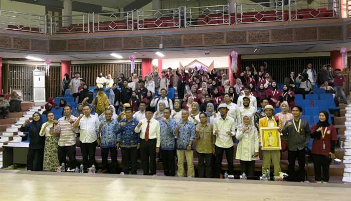 Pembukaan Pameran Seni Rupa Honestus di FBS UNP