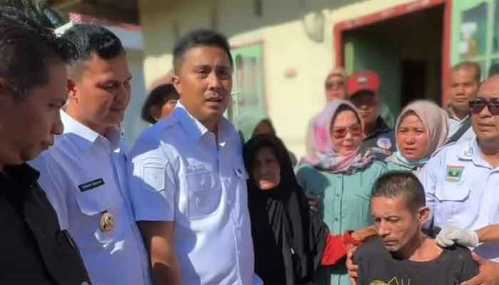 Wagub Sumbar Bebaskan Antoni dari Pasungan