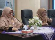 Wujudkan Swasembada Pangan, Disbuntanhor Sumbar Perkuat Layanan dan Regenerasi Petani 12 Kepala Disbuntanhor Provinsi Sumbar, Febrina Tri Susila Putri dan Kepala Dinas Kominfotik Sumbar, Siti Aisyah