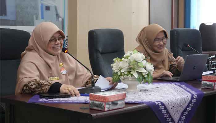 Kepala Disbuntanhor Provinsi Sumbar, Febrina Tri Susila Putri dan Kepala Dinas Kominfotik Sumbar, Siti Aisyah